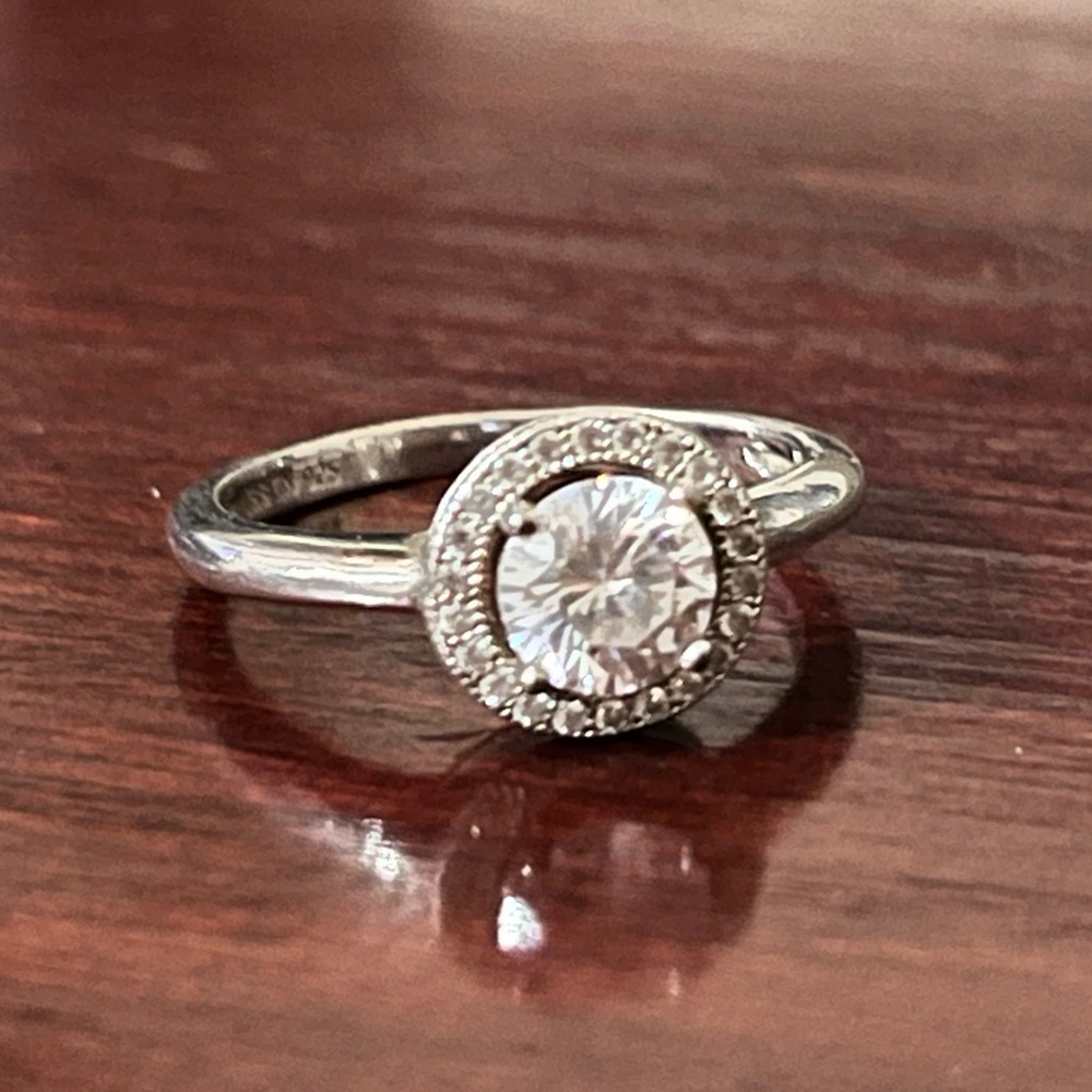 Halo Ring